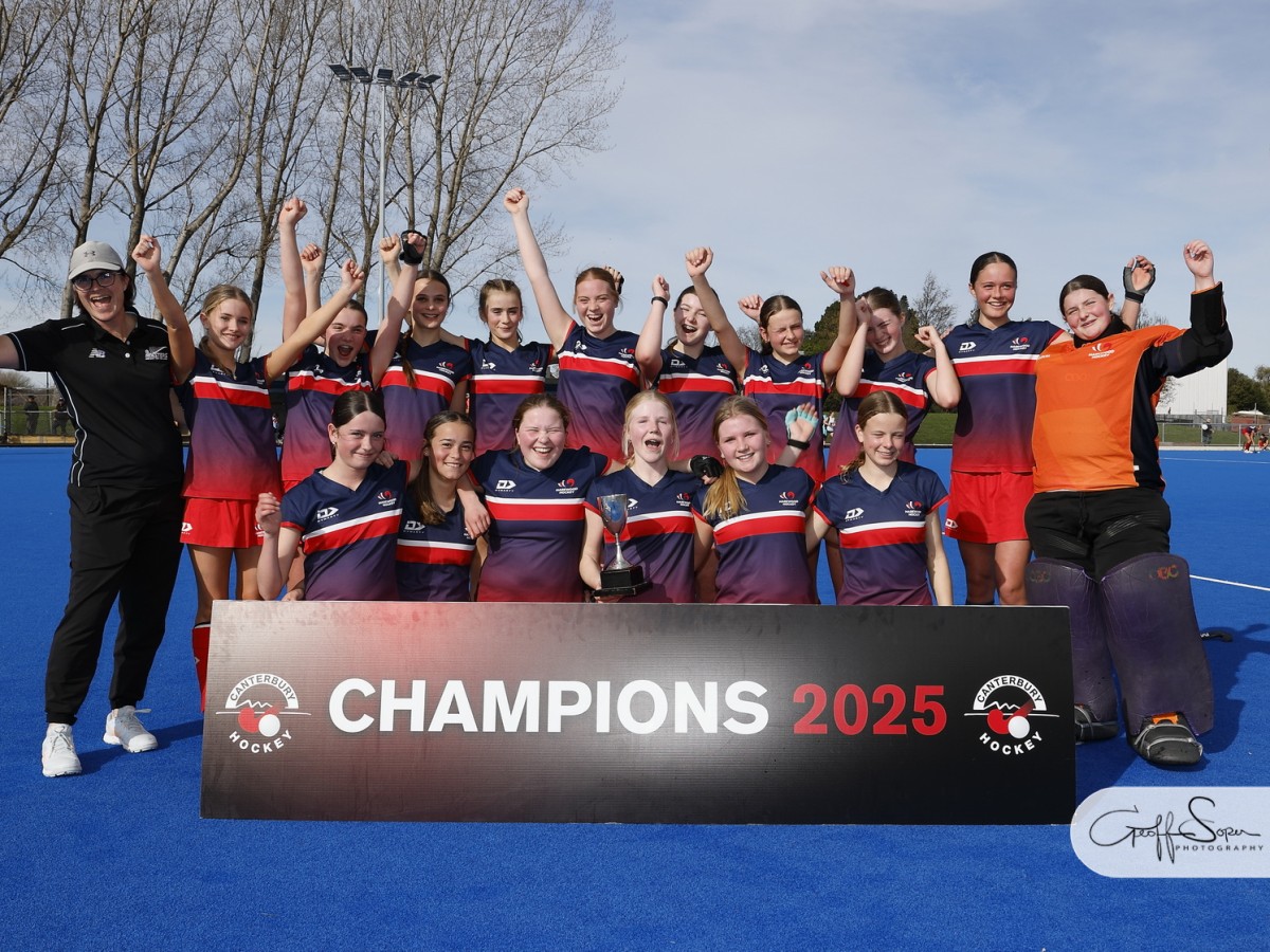 Platinum Girls Div 1 Champions Harewood Red 1 v2